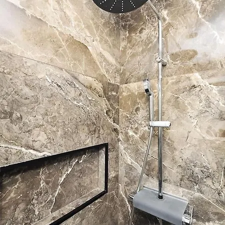 Dream In - Checkinhome Appartement *